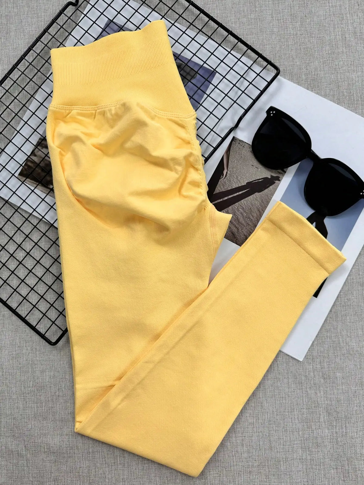 Seamless Yoga Leggings With Tummy Control And Squat Proof Features