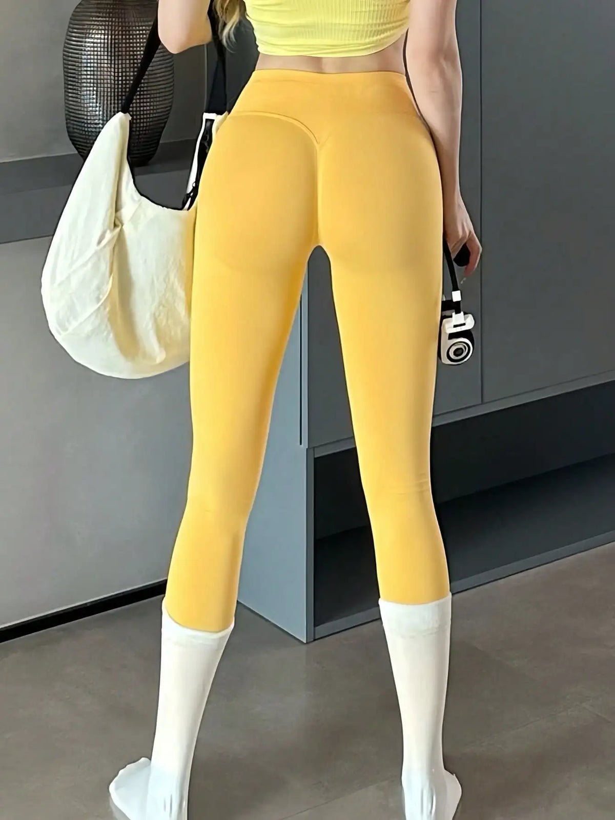 Seamless Yoga Leggings With Tummy Control And Squat Proof Features