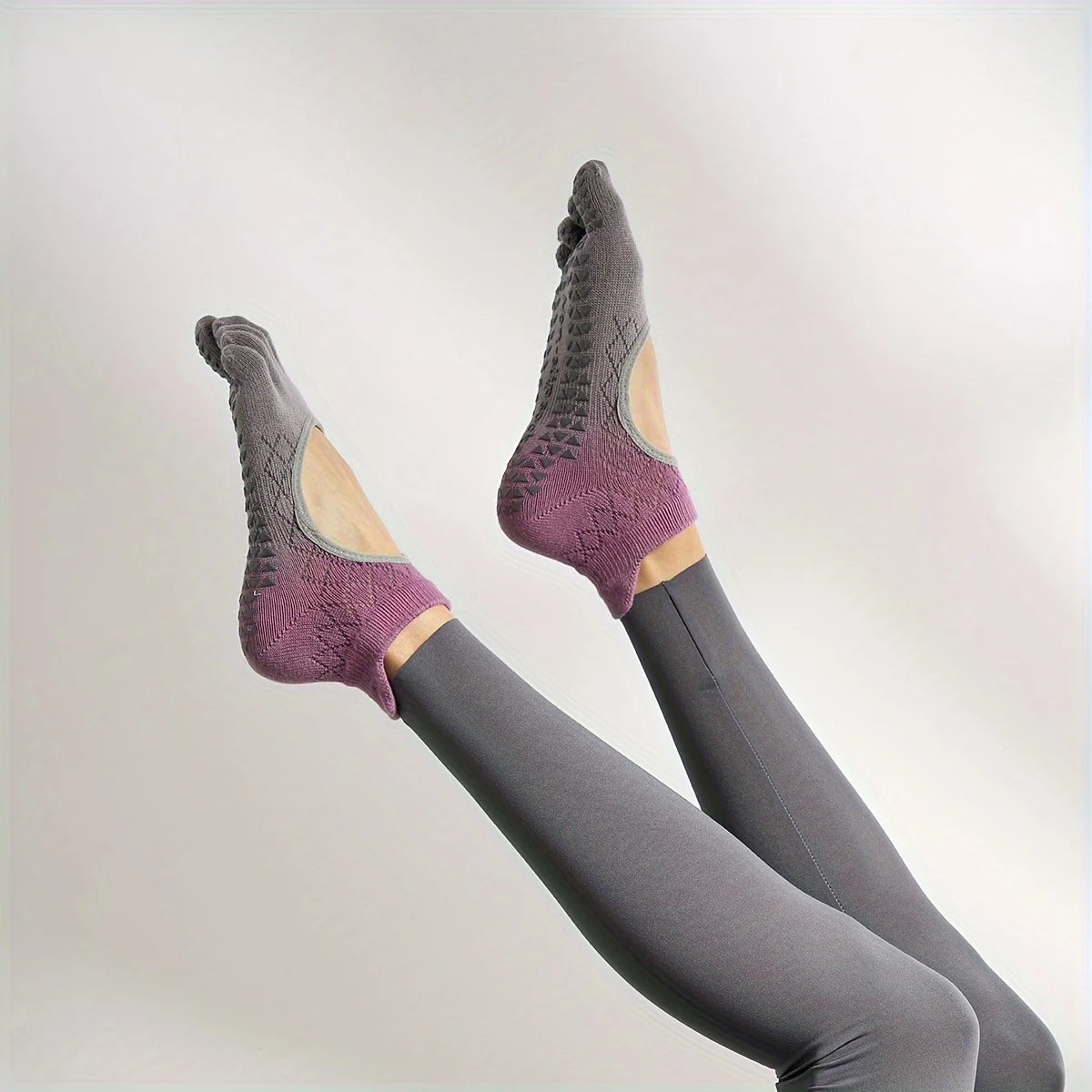 Women's Five Finger Split Toe Yoga Socks Non Slip Breathable