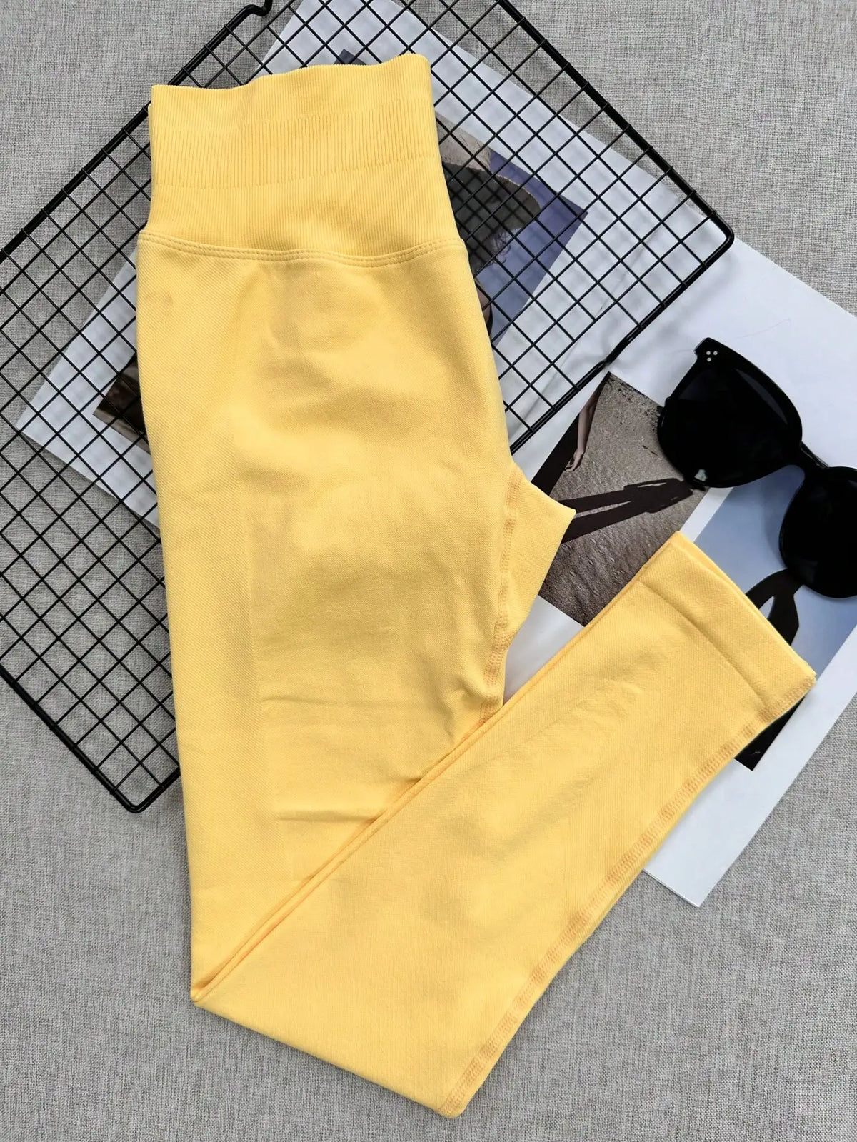 Seamless Yoga Leggings With Tummy Control And Squat Proof Features
